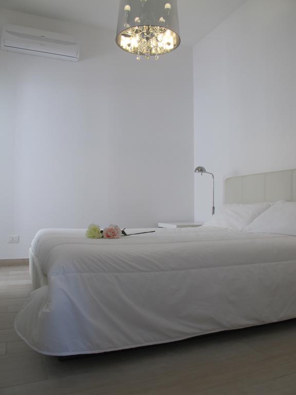 Ferienwohnung Penthouse Santa Croce Lecce Zimmer foto